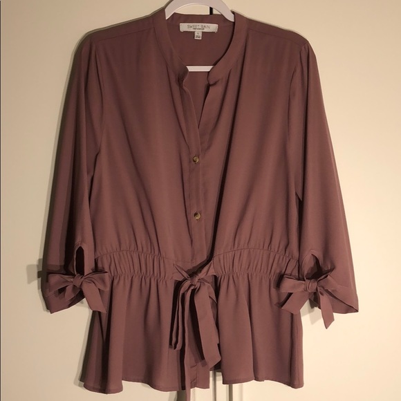 Front Tie Button Down Top - Picture 1 of 7